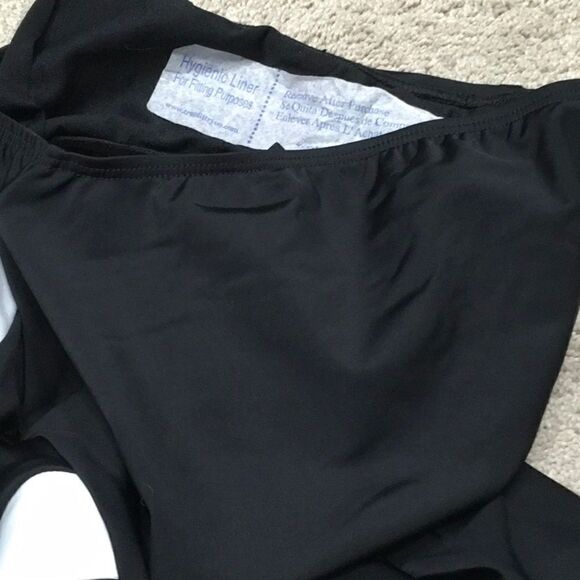 Instant Figure compression bandeau swimsuit. NWOT - Picture 7 of 9